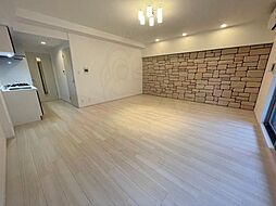 JR東海道・山陽本線 東淀川駅 徒歩8分の賃貸マンション 4階1LDKのリビング/ダイニング