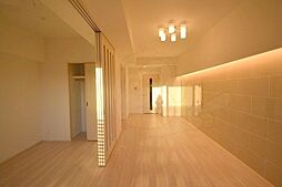 プレジオ西中島ASIAN 12階1LDKのリビング/ダイニング