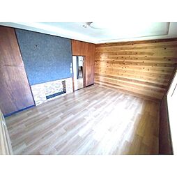 滝の沢戸建 6DKのリビング/ダイニング