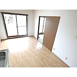 マンション・アダージョ 2階2DKのリビング/ダイニング