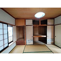 江戸町4丁目戸建 4Kのリビング/ダイニング