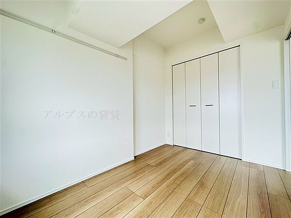 イーストサイド