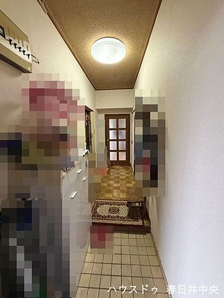 玄関を拡大表示