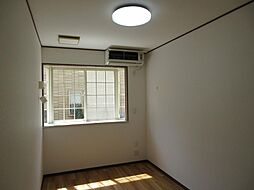 マドカハイツアオイII 103 1階1Kのリビング/ダイニング