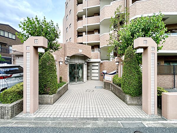 エントランスを拡大表示
