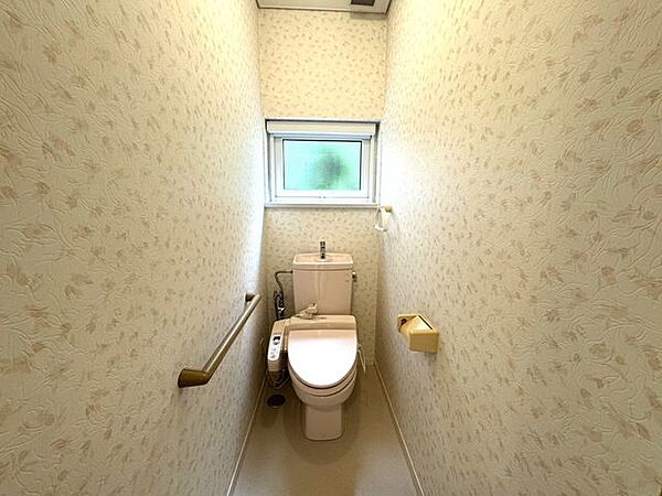 トイレを拡大表示
