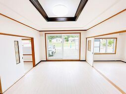 北見市北光　戸建て 4LDKのリビング/ダイニング