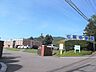 周辺：七飯中学校まで約2.5km(徒歩31分/自転車6分) 2500m