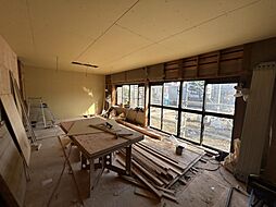 青森市月見野1丁目　戸建て 4LDKのリビング/ダイニング