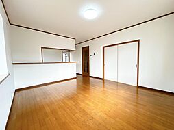 盛岡市乙部　戸建て 4LDKのリビング/ダイニング