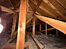 その他：屋根裏の写真です。現状雨漏りも見受けられず断熱材もきれいに敷かれている状態です。