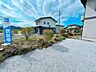 その他：【リフォーム済】住宅南側にある庭です。背の高い木を伐採しました。