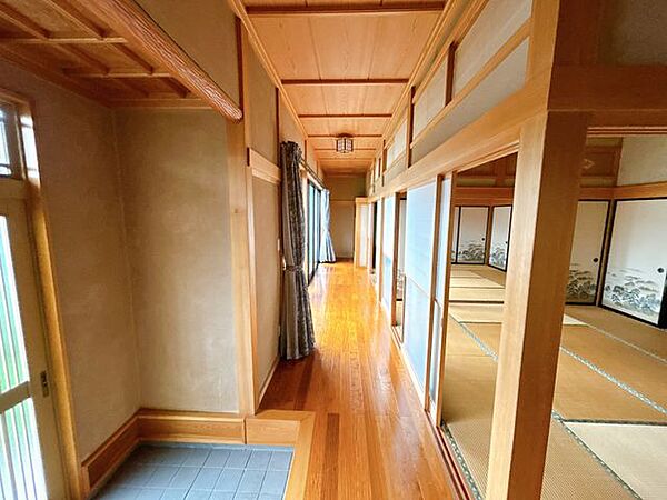 室内