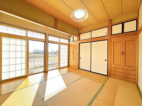 室内