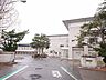 周辺：バザールキッチン大曲店 【周辺環境】大曲中学校まで約3000ｍ(車で約6分)