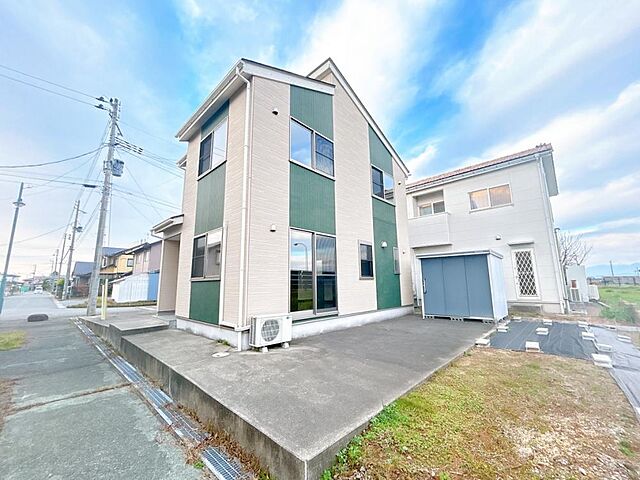 外観 鶴岡市藤の花1丁目23-68