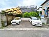 駐車場：【リフォーム中】駐車場です。並列三台駐車可能です。お車が多い方でも安心ですね。