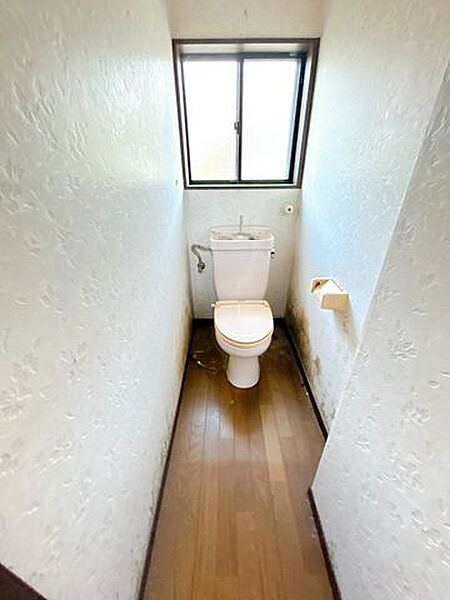トイレを拡大表示