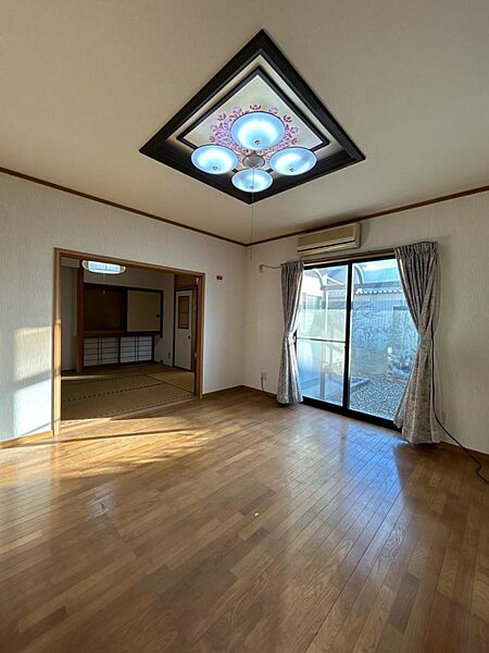 リビング/ダイニング