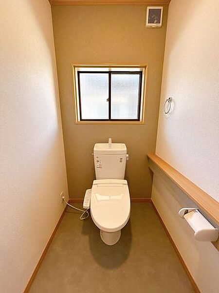 トイレを拡大表示