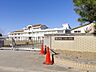 周辺：郡山市立小泉小学校1060ｍ、徒歩14分。