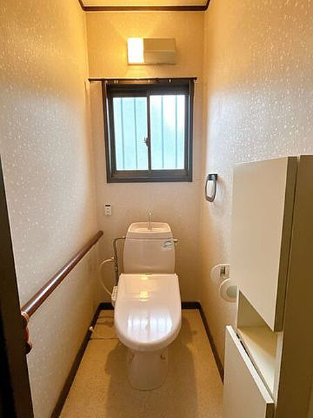トイレを拡大表示
