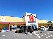 セブンイレブン新潟田家一丁目店 原信新津店様まで約1700ｍ(車で約5分)です。 400m