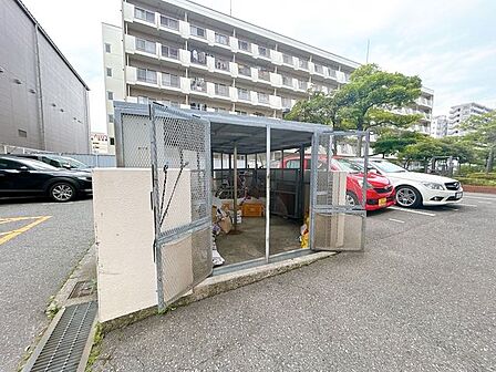 ゴミ捨て場