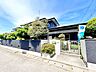 外観：【リフォーム中9/24撮影】外観別アングルの写真です。外壁塗装工事を行いました。すっきりした外観になりました。
