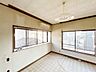 和室：【リフォーム中写真10/11撮影】2階洋室写真です。床、建具、クロス、天井のリフォームを行います。火災報知器も各部屋に設置予定です。細部まで拘ったリフォームなので安心して生活をして頂けます。
