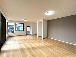 日立市滑川本町1丁目　戸建て 5SLDKのリビング/ダイニング