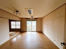 土浦市木田余東台3丁目　戸建て 4SLDKのリビング/ダイニング