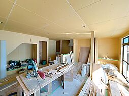 安中市原市　戸建て 4LDKのリビング/ダイニング