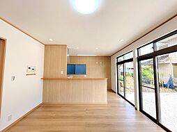 沼田市善桂寺町　戸建て 3LDKのリビング/ダイニング