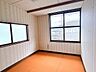 室内：【室内】2階東側約6帖の洋室です。クリーニングを行います。