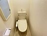 その他：【リフォーム済み】トイレクロス張替え、照明交換しました。