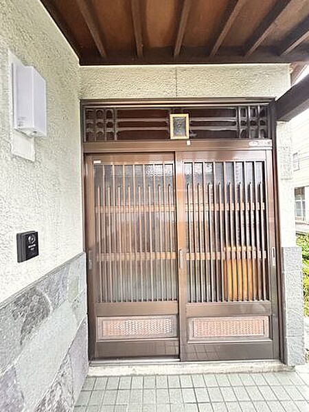 玄関