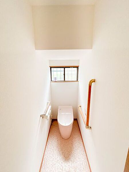 トイレを拡大表示