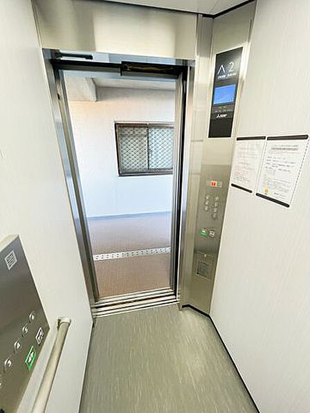 【敷地内エレベーター】