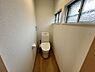 その他：【トイレ】トイレは温水洗浄機能付きに新品交換します。キズや汚れが付きにくい加工が施してあるのでお手入れが簡単です。直接肌に触れるトイレは新品が嬉しいですよね。