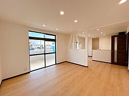 島田市岸町　戸建て 3SLDKのリビング/ダイニング