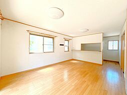 知多郡武豊町字東長宗　戸建て 4LDKのリビング/ダイニング