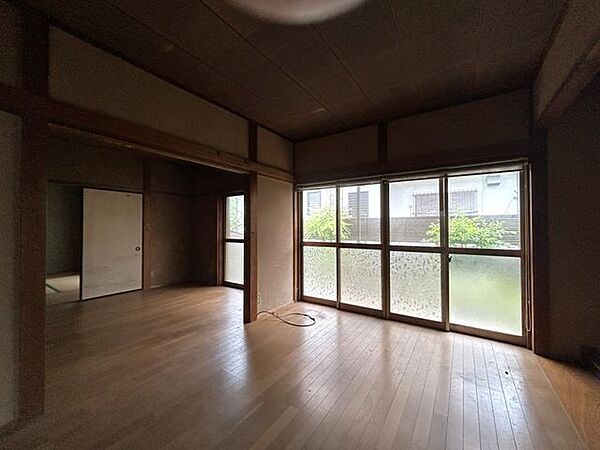 室内