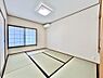 室内：【1階6帖和室別角度写真】
