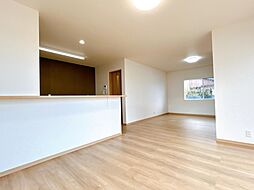 富山市八尾町高善寺　戸建て 3LDKのリビング/ダイニング