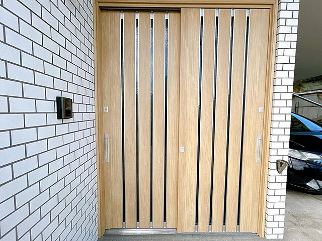 玄関 富山市新庄町4丁目7-11