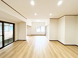 富山市新庄町4丁目　戸建て 6LDKのリビング/ダイニング