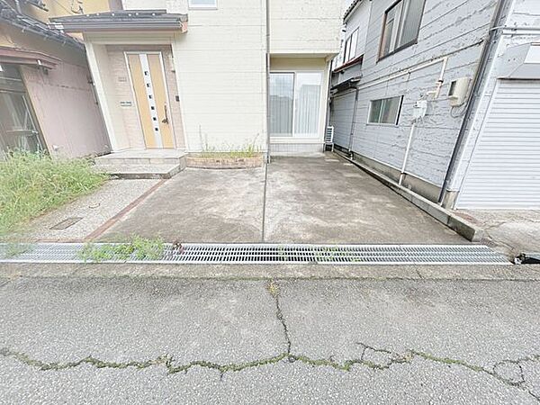 駐車場を拡大表示