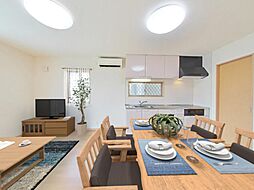 リビング/ダイニングの画像