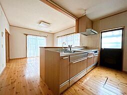 大野市中野　戸建て 6LDKのリビング/ダイニング